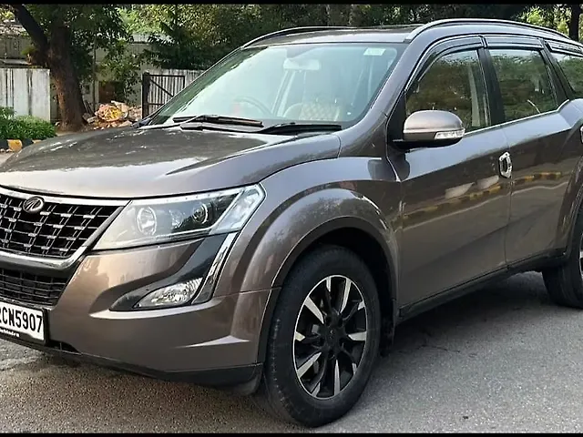 Used Mahindra XUV500 W11(O) [2018-2020] in Delhi