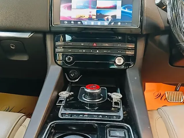 Used Jaguar F-Pace [2016-2021] Prestige [2016-2017] in Mumbai