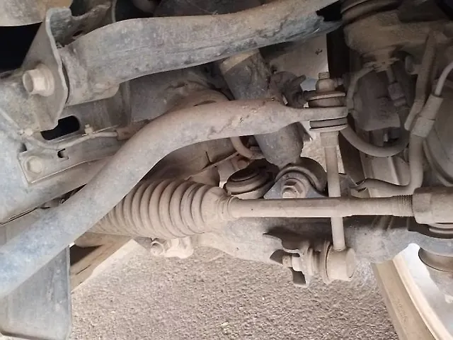 Used Toyota Innova Crysta [2016-2020] 2.4 G 8 STR [2016-2017] in Kanpur