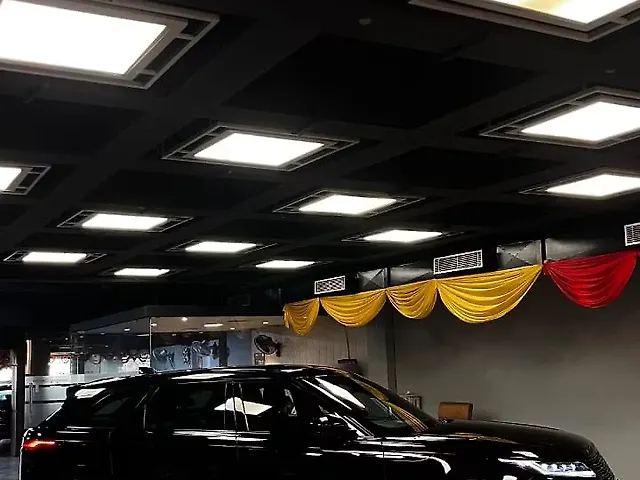 Used Land Rover Range Rover Velar HSE Dynamic 2.0 Diesel in Lucknow