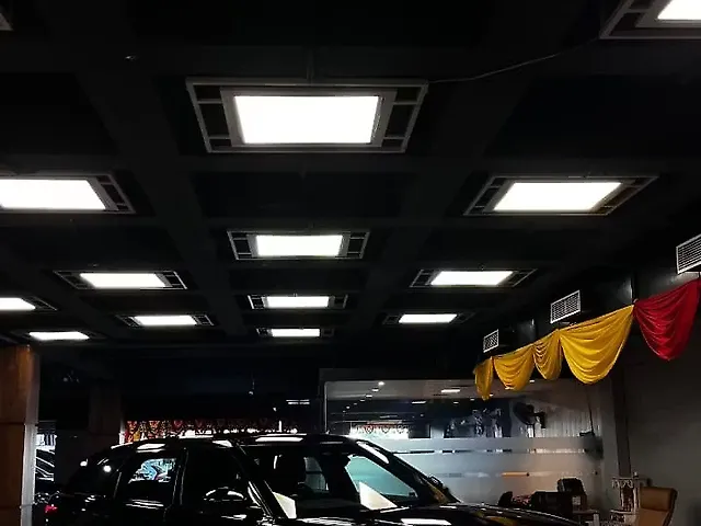 Used Land Rover Range Rover Velar HSE Dynamic 2.0 Diesel in Lucknow