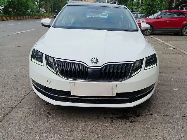 Used 2018 Skoda Octavia in Mumbai
