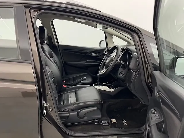 Used Honda WR-V SV MT Diesel in Lucknow Used Honda WR-V SV MT Diesel in Lucknow