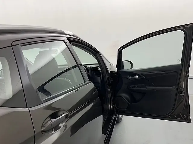 Used Honda WR-V SV MT Diesel in Lucknow Used Honda WR-V SV MT Diesel in Lucknow