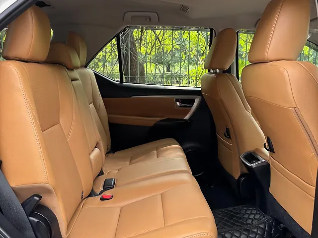 Used Toyota Fortuner [2016-2021] 2.8 4x2 AT [2016-2020] in Delhi