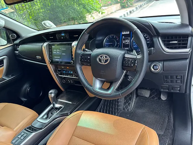 Used Toyota Fortuner [2016-2021] 2.8 4x2 AT [2016-2020] in Delhi