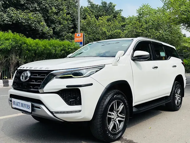 Used Toyota Fortuner [2016-2021] 2.8 4x2 AT [2016-2020] in Delhi