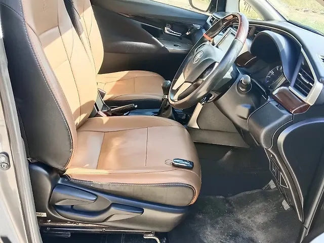 Used Toyota Innova Crysta [2016-2020] 2.4 VX 7 STR [2016-2020] in Ahmedabad