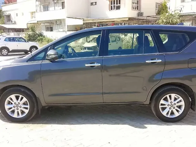 Used Toyota Innova Crysta [2016-2020] 2.4 VX 7 STR [2016-2020] in Ahmedabad