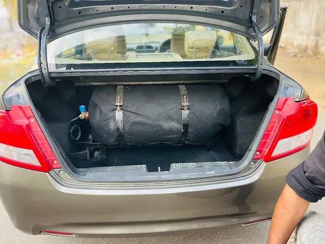 Used Maruti Suzuki Dzire [2017-2020] VXi AMT in Jaipur