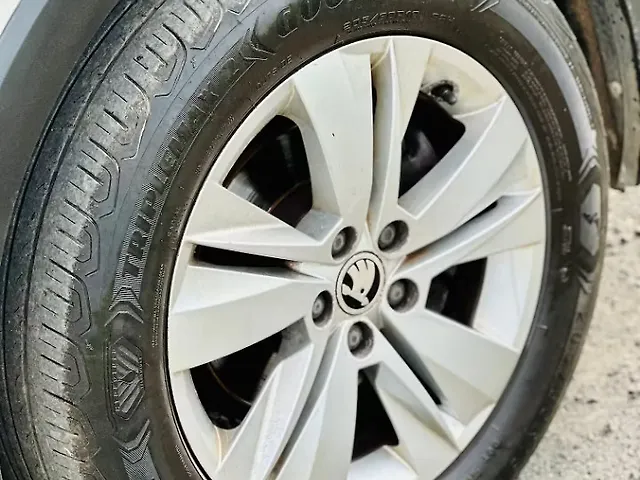 Used Skoda Kushaq [2021-2023] Ambition 1.0L TSI AT in Surat