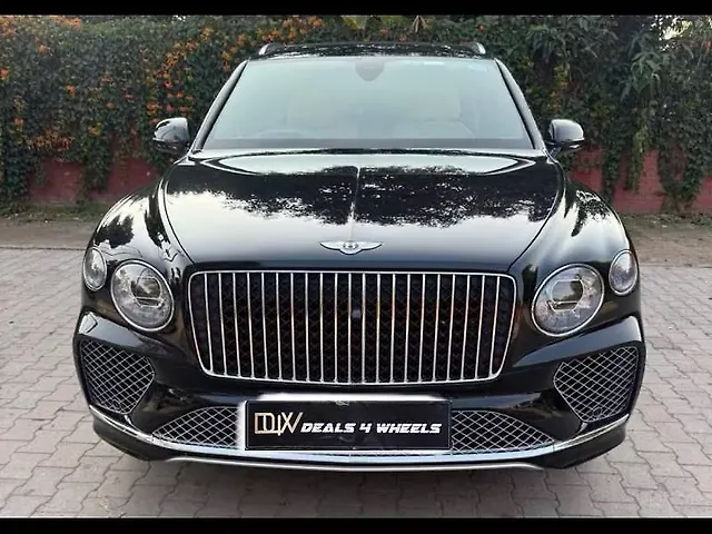 Used 2024 Bentley Bentayga in Delhi