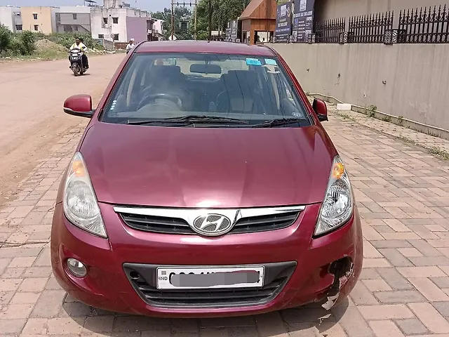 Used 2011 Hyundai i20 in Raipur Used 2011 Hyundai i20 in Raipur