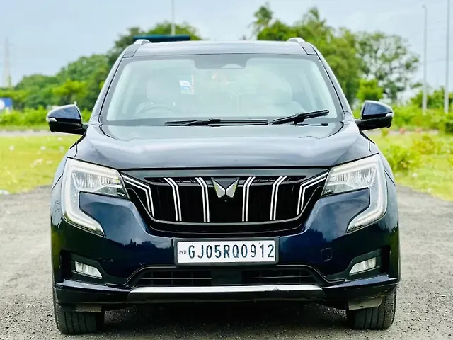 Used 2022 Mahindra XUV700 in Surat