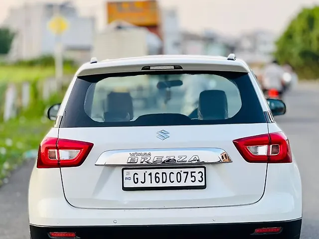 Used Maruti Suzuki Vitara Brezza [2020-2022] VXi in Surat