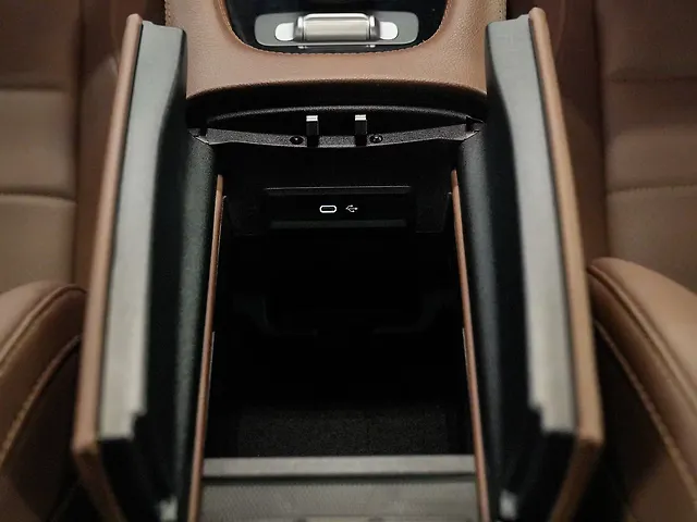 Used Mercedes-Benz GLS 450d 4MATIC in Kolkata Used Mercedes-Benz GLS 450d 4MATIC in Kolkata