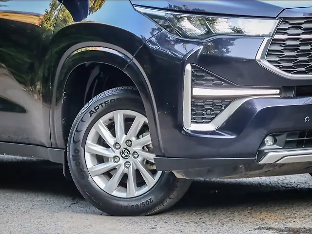 Used Toyota Innova Hycross GX (O) 7 STR in Delhi Used Toyota Innova Hycross GX (O) 7 STR in Delhi