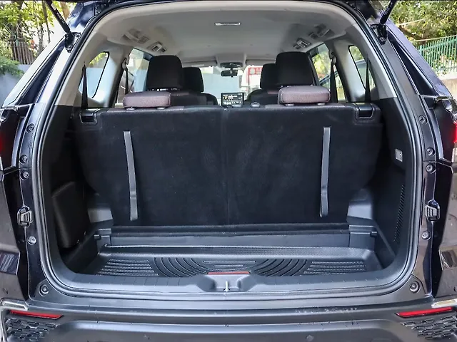 Used Toyota Innova Hycross GX (O) 7 STR in Delhi Used Toyota Innova Hycross GX (O) 7 STR in Delhi