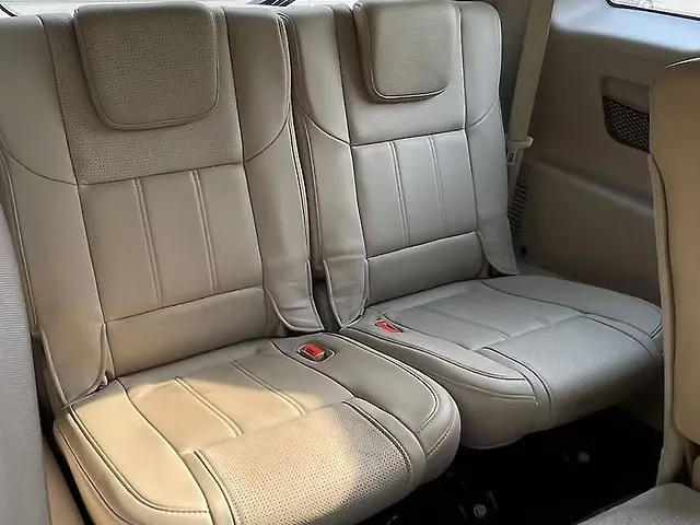 Used Mahindra XUV500 [2015-2018] W10 AT 1.99 in Delhi