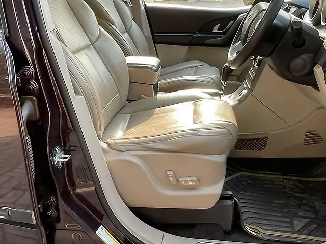 Used Mahindra XUV500 [2015-2018] W10 AT 1.99 in Delhi