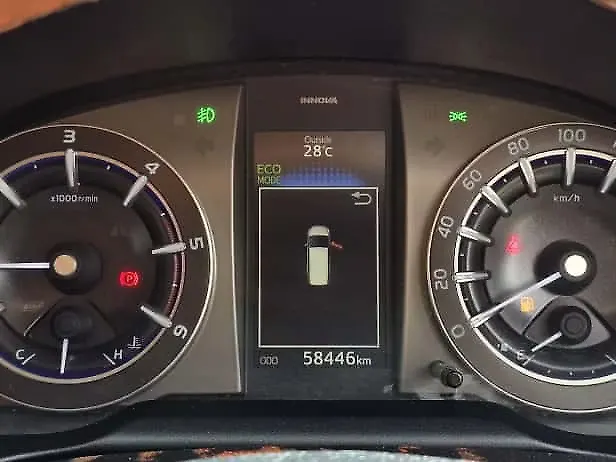 Used Toyota Innova Crysta [2016-2020] 2.4 VX 7 STR [2016-2020] in Lucknow