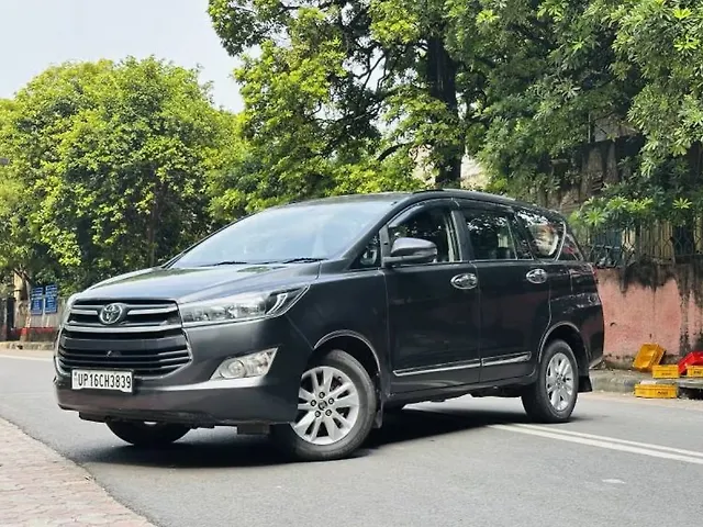 Used Toyota Innova Crysta [2020-2023] GX 2.4 7 STR in Delhi