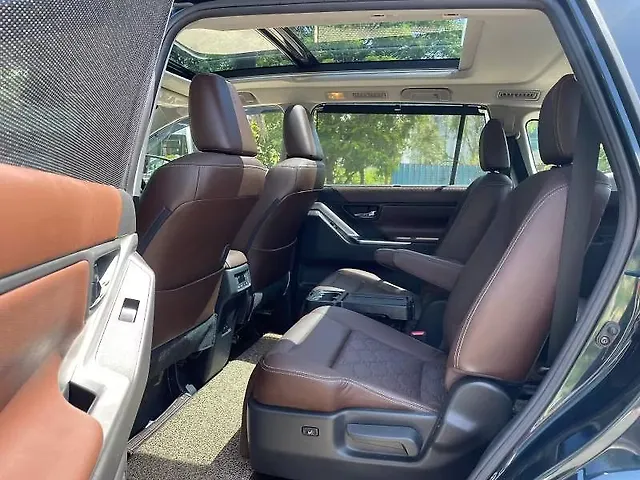 Used Toyota Innova Hycross ZX (O) Hybrid 7 STR in Mumbai