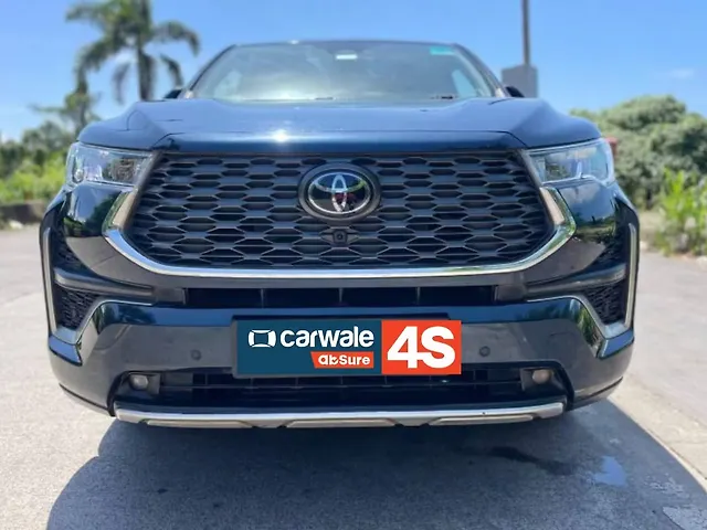Used 2023 Toyota Innova Hyrcross in Mumbai