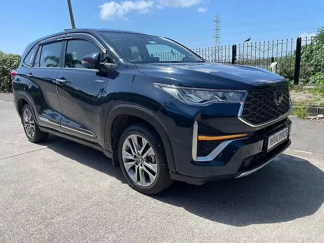 Used Toyota Innova Hycross ZX (O) Hybrid 7 STR in Mumbai