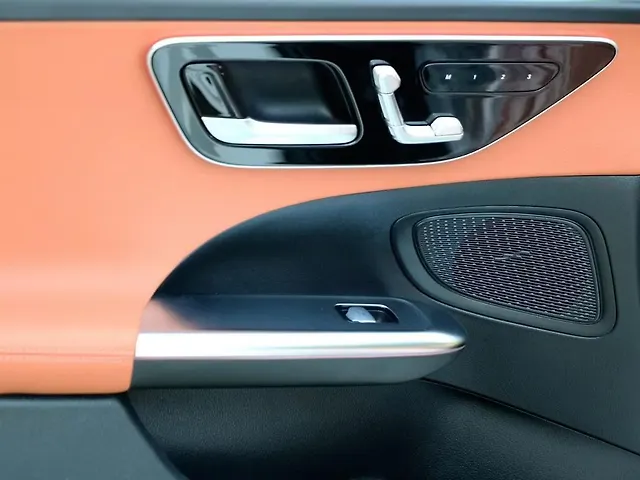 Used Mercedes-Benz C-Class C 200 in Delhi Used Mercedes-Benz C-Class C 200 in Delhi