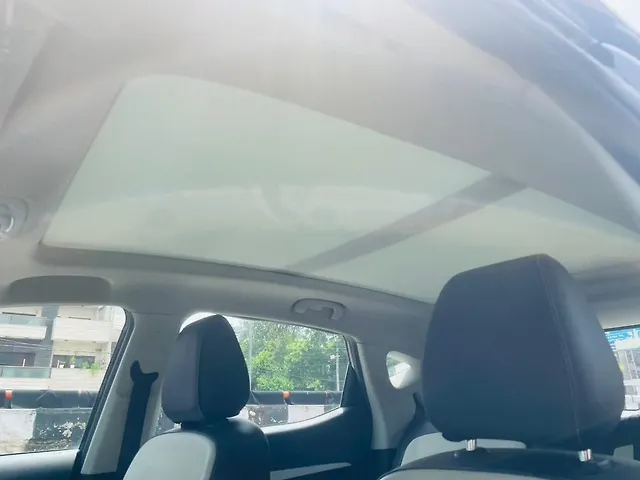 Used MG Astor Sharp 1.5 CVT Ivory [2023-2024] in Delhi