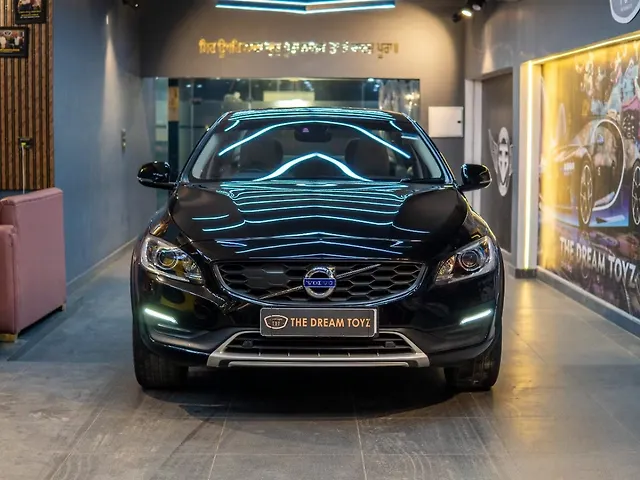 Used 2019 Volvo S60 in Delhi