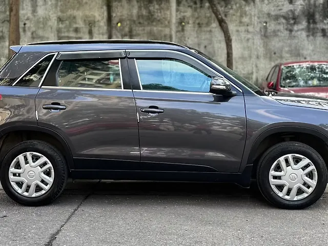 Used Maruti Suzuki Brezza VXi [2022-2023] in Mumbai