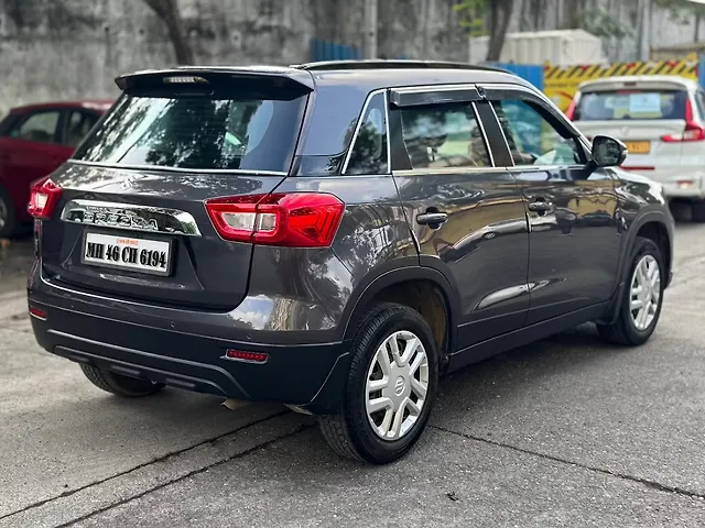 Used Maruti Suzuki Brezza VXi [2022-2023] in Mumbai