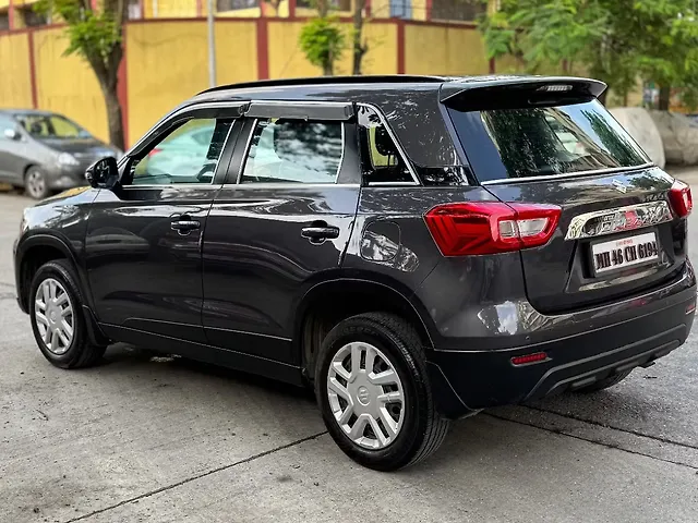 Used Maruti Suzuki Brezza VXi [2022-2023] in Mumbai