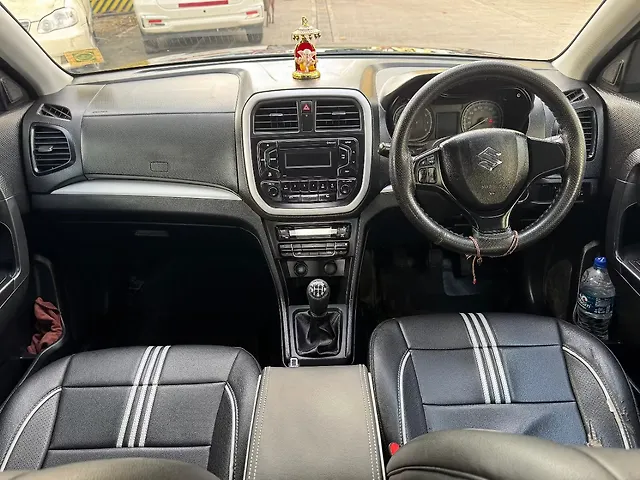 Used Maruti Suzuki Brezza VXi [2022-2023] in Mumbai