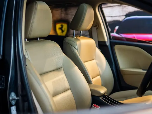 Used Honda City 4th Generation VX CVT Petrol in Delhi Used Honda City 4th Generation VX CVT Petrol in Delhi