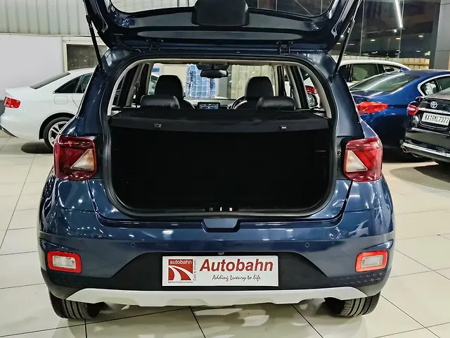 Used Hyundai Venue [2019-2022] SX Plus 1.0 Turbo DCT Dual Tone [2020-2020] in Bangalore