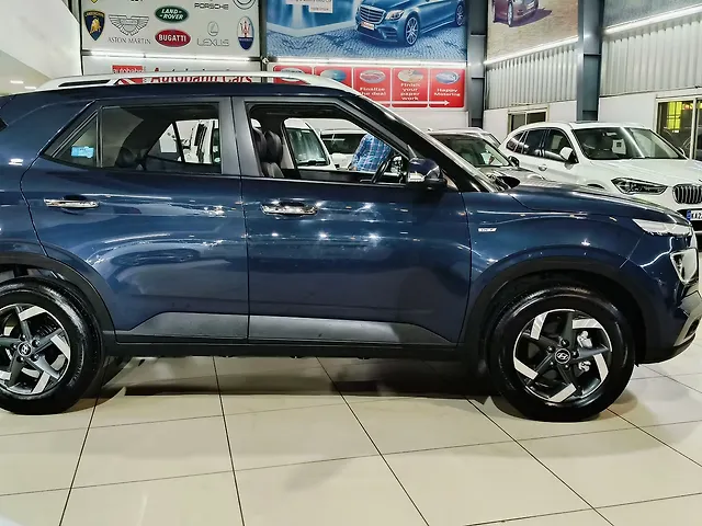 Used Hyundai Venue [2019-2022] SX Plus 1.0 Turbo DCT Dual Tone [2020-2020] in Bangalore
