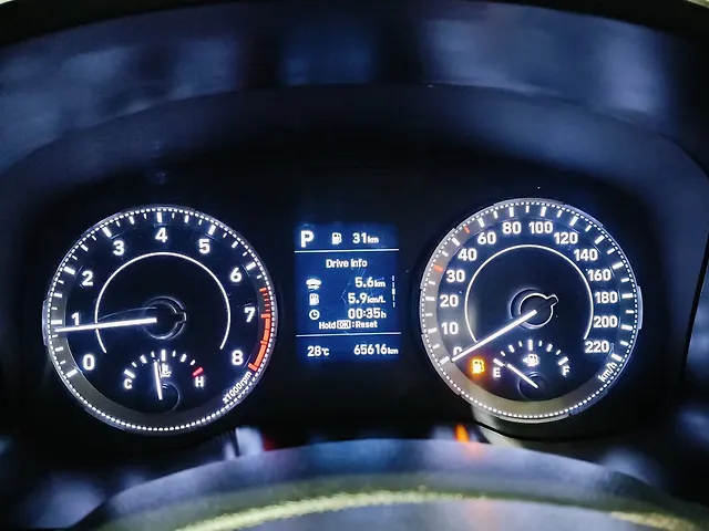 Used Hyundai Venue [2019-2022] SX Plus 1.0 Turbo DCT Dual Tone [2020-2020] in Bangalore