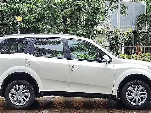 Used Mahindra XUV500 [2015-2018] W6 AT in Mumbai