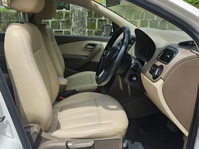 Used Skoda Rapid [2014-2015] 1.5 TDI CR Ambition AT with Alloy Wheels in Pune