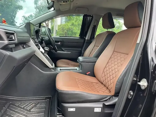 Used Toyota Innova Hycross GX 7 STR in Mumbai Used Toyota Innova Hycross GX 7 STR in Mumbai