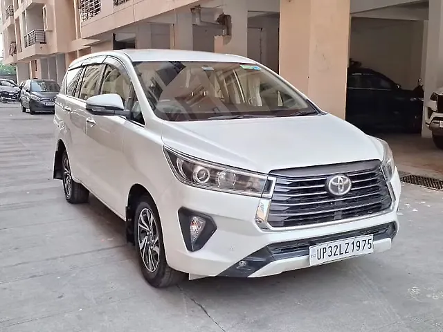 Used 2021 Toyota Innova Crysta in Lucknow