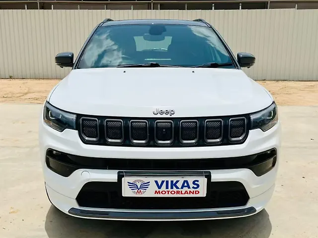 Used 2021 Jeep Compass in Ahmedabad Used 2021 Jeep Compass in Ahmedabad