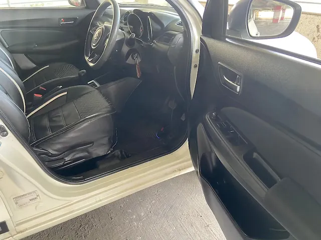 Used Maruti Suzuki Swift [2018-2021] VXi AMT in Mumbai