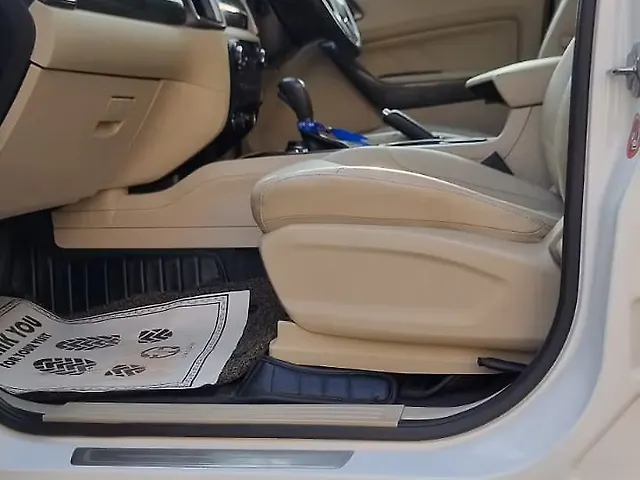 Used Ford Endeavour [2016-2019] Titanium 3.2 4x4 AT in Mumbai