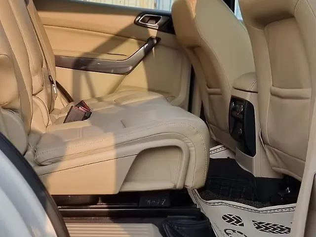 Used Ford Endeavour [2016-2019] Titanium 3.2 4x4 AT in Mumbai