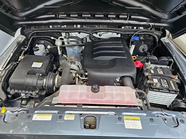 Used Mahindra Thar [2020-2025] LX Convertible Top Petrol AT 4WD in Mumbai