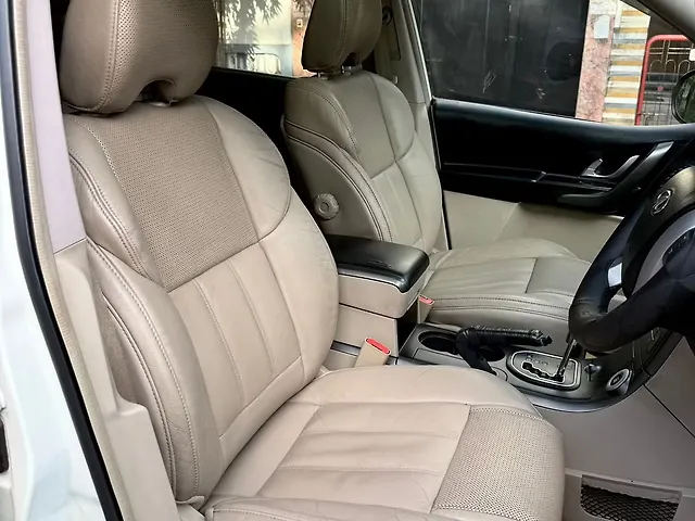 Used Mahindra XUV500 [2015-2018] W10 AT in Mumbai